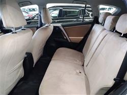 تويوتا راف 4